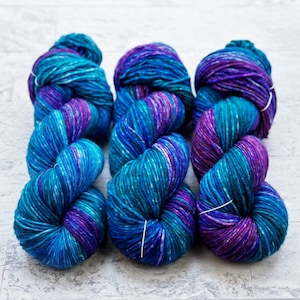 Jinn  Hand Dyed Yarn - Gradient Superwash Merino - DK Weight - #G108 Prism