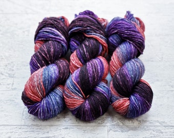 Jinn  Hand Dyed Yarn - Gradient Superwash Merino - DK Weight - #G104 Desert Sunset