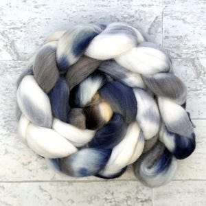 Hand Dyed Merino Roving - Merino Wool - #M341