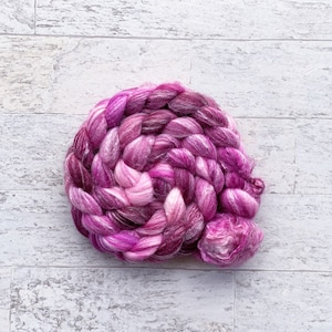 Hand Dyed Wool Roving - Merino/Bamboo/Silk Blend - #MB122