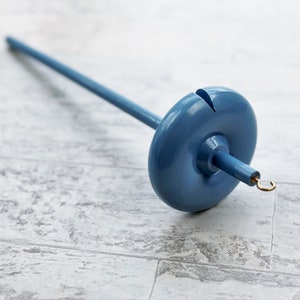 Drop Spindle for Spinning Yarn - Top Whorl Drop Spindle