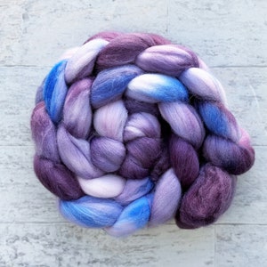 Super Wash Merino Roving - Hand Dyed Merino Wool - #SW110