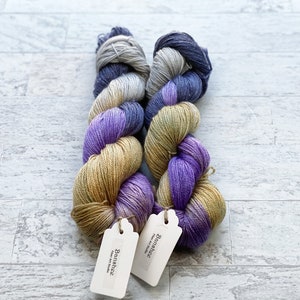 Siren Handgefärbtes Garn - SW Merino and Tencel - Fingering/Sock Weight - #CC106