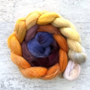 Hand Dyed Wool Roving - Gradient Polwarth Wool - #P224