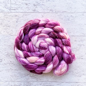 Hand Dyed Wool Roving - Merino/Bamboo/Silk Blend - #MB143
