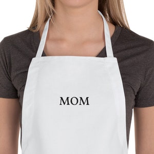 Embroidered Apron, Embroidered Aprons, Apron, Apron for Women, Mom Apron, Mom Aprons, Mom and Dad Apron, Apron for Mom, Mothers Day Gift