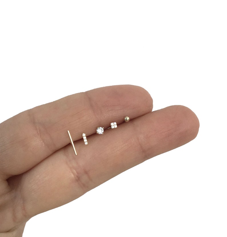 SINGLE 5 studs set in Sterling silver, Bar studs, Tiny studs, Cartilage studs, Earring set, Tiny earrings, Multi piercing, set of studs, 