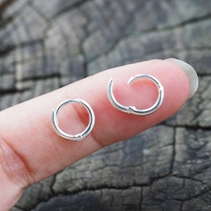 9 mm - Tiny Silver Huggie Hoop earrings, Little Hoop earring - Click lock Easy to wear by yourself, Cartilage Helix, Body jewelry  / PX7