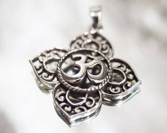 Lotus Ohm Charm Pendants, Ohm charm Necklace, Yoga Jewelry, Namaste, Lotus / GG9