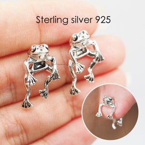 Cute Frog Stud Earrings, Sterling silver Frog ear jacket, Front Back Toad Earrings, Frog lover gift, Wetland Frog pendent Necklace