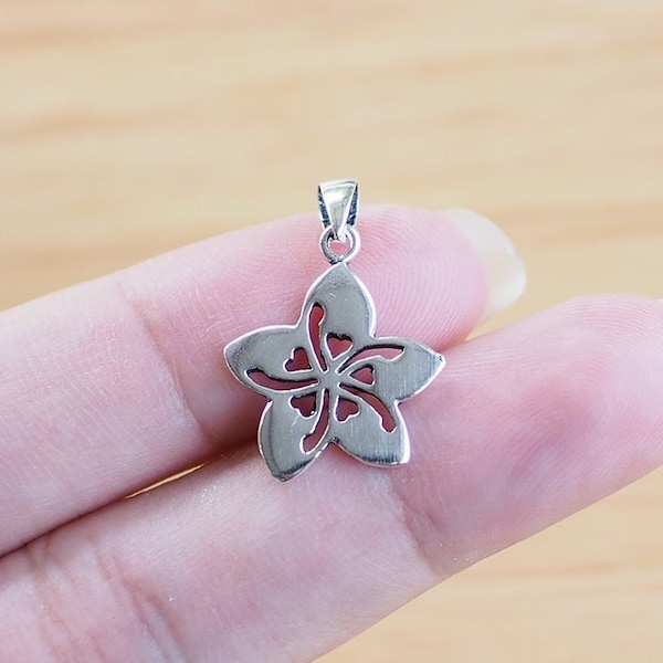 Sterling silver Plumeria Charm, Flower pendants, Hawaii charm, Jewelry Supplies, Frangipani jewelry / SP44