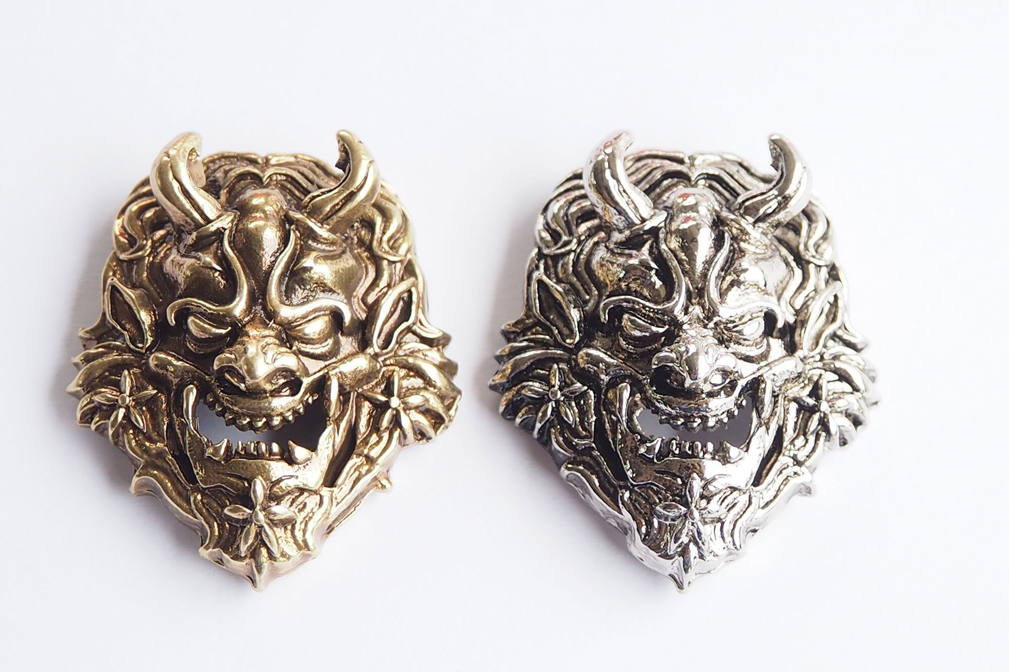 2 Pcs - Demon Conchos, Kabuki Stud Concho, Oni Evil Mask Conchos ...