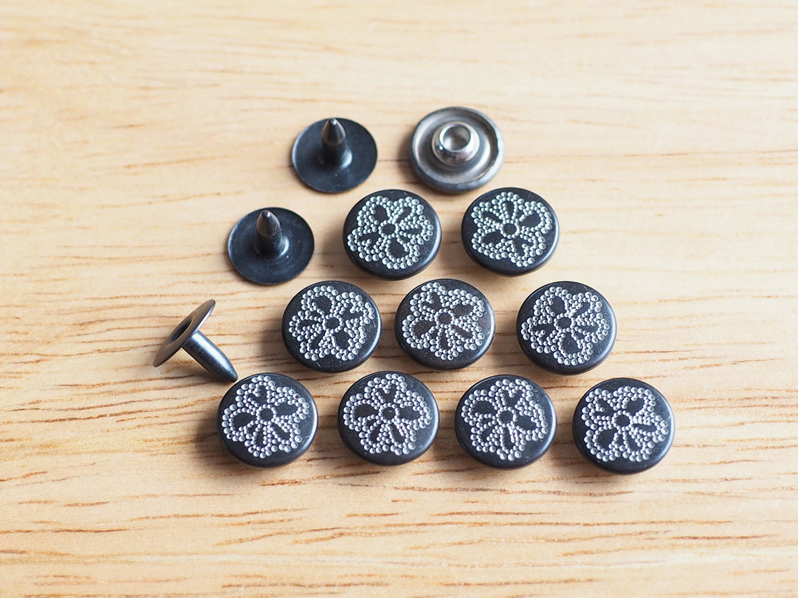 24 Sets of 10 Mm Flower Stud Rivets Flower Rivet Leather Etsy