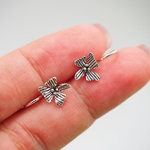 A Pair of Orchid Flower Ear cuff, Tropical Summer Flower Ear cuff no piercing Earrings, Boho Ear cuff, Gift idea, Cartilage earring