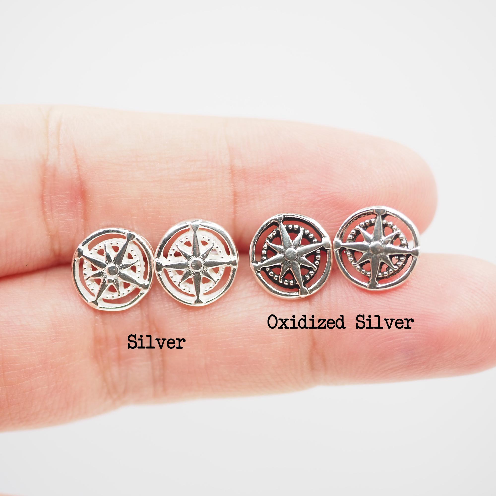 VONALA 卒業式コンパスイヤリング レディース スターリングシルバー ブルーオーシャンコンパス スタッドピアス サークルクリスタルコンパ　並行輸入 | コンパスイヤリング 925スターリングシルバー コンパス卒業式