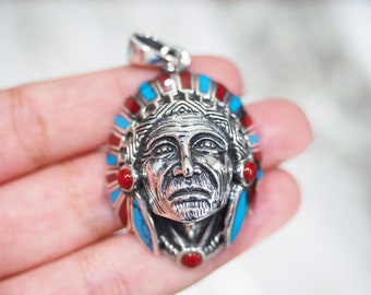 アメリカ・インディアンジュエリーヘッド インディアンヘッドとターコイズのチャームペンダント