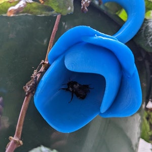 Bumble Bee Bed The Blue Bumble Bell Nontoxic Material Etsy bumble-bee-bed-the-blue-bumble-bell-nontoxic-material-etsy