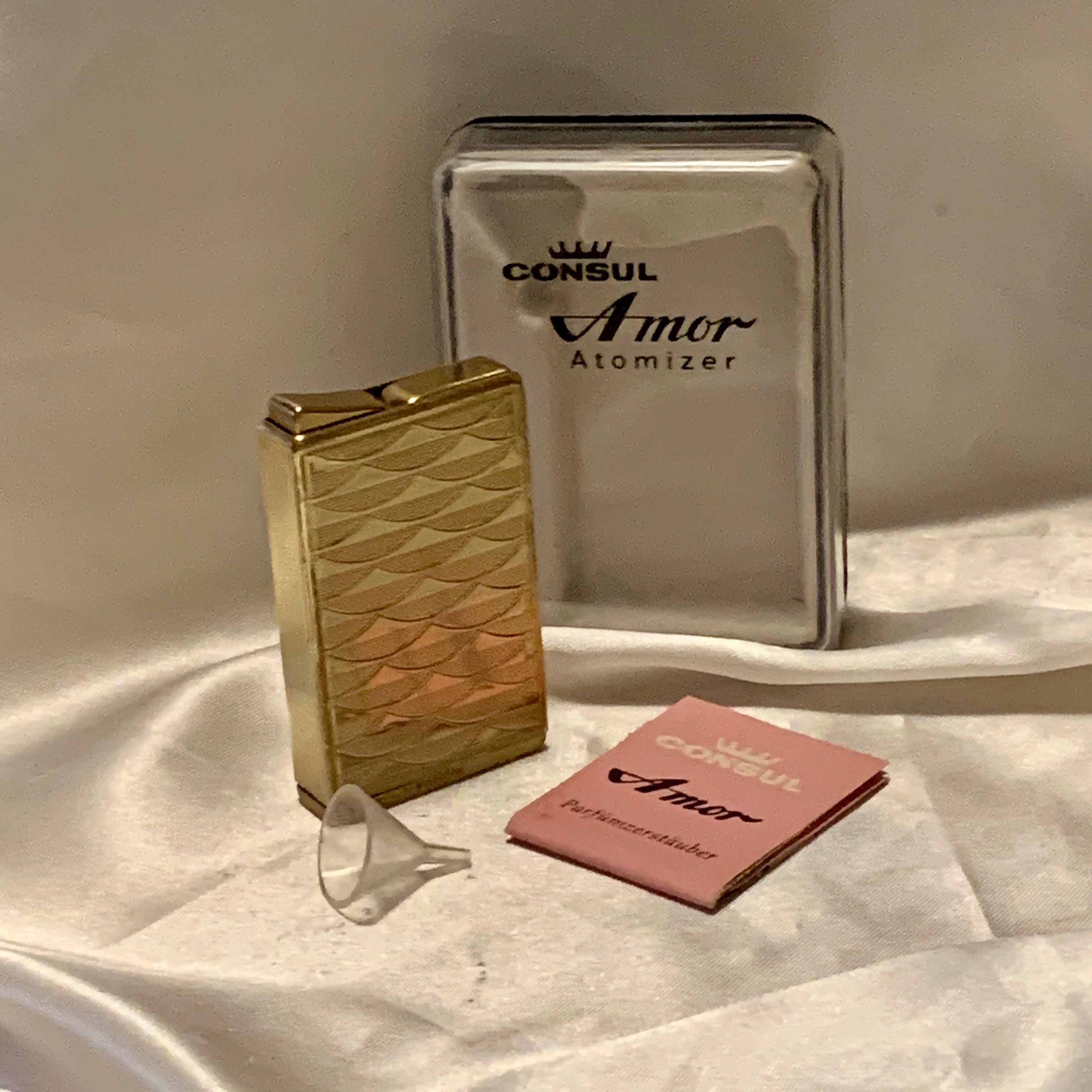 Vintage 1950s Consul Amor gold plated cigarette lighter style pop up pocket  perfume atomiser