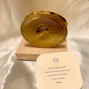 P&O souvenir compact. Vintage Powder Compact. Peninsular and Oriental Steam Navigation Company. Made in England. 1950s