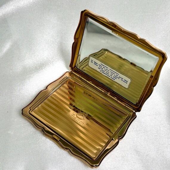Gorgeous Stratton Empress 1950s rectangular loose… - image 4