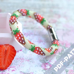 Bead crochet pattern with strawberries for bracelet or necklace image 1