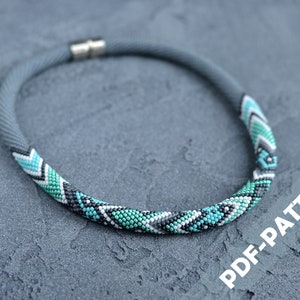Bead crochet necklace pattern