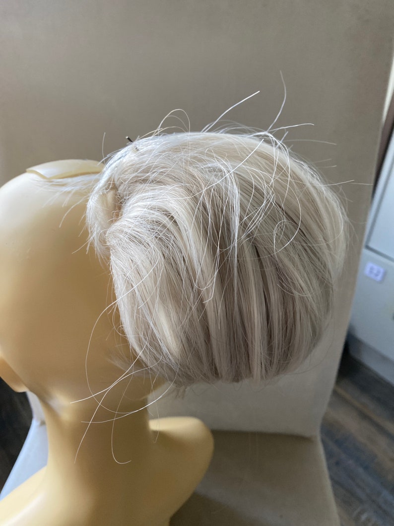 Ash Blonde Hair Scrunchie Extension: Ponytail Bun bun put up
