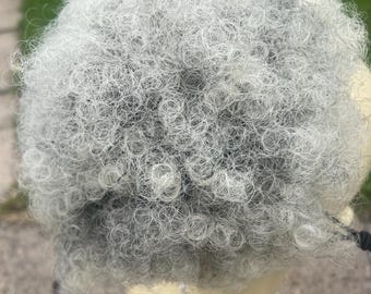 Große Afro Haarverlängerung mit Kordel und Kämmchen Pferdeschwanz silber creme (16/54)