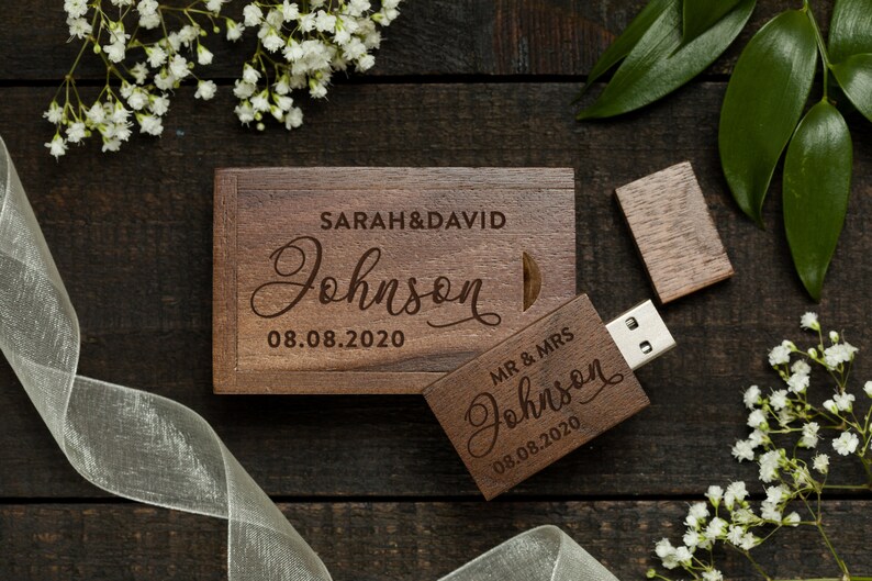 Walnut usb Engraved usb Flash Drive Wedding USB Drive Maple usb Wood USB With Box Custom usb stick USB Wedding Favor 16gb or 32gb