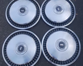 Ford Hubcap set of 4 Vintage Rim Cover Wheel Cover