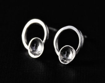 Kleine minimale studs, schattige stud oorbellen sterling zilver, eenvoudige ronde oorbellen, schattig design, handgemaakte sieraden geschenken, cirkel post oorbellen