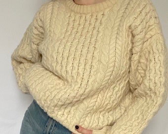 Vintage 80's Ivory Wool Cable Knit Pullover Sweater