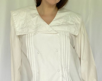Vintage 80&#39;s White Statement Collar Button Up Blouse