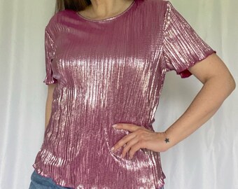 Vintage 90&#39;s Pink Metallic Ribbed Lettuce Hem T-Shirt