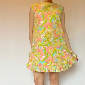 Cute Floral Ruffles Mini 60s Dress main image 0