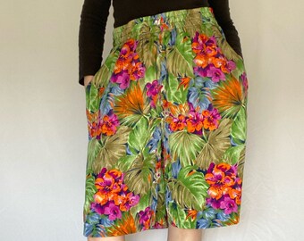 Vintage 90's Tropical Floral Print Elasticized Bermuda Shorts