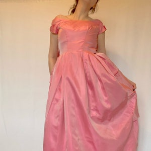 Vintage 50&#39;s Pink Taffeta Party Gown