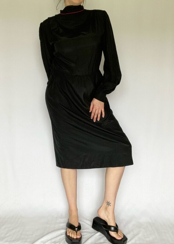 Vintage 70's Black Long Sleeve Dress with Pussy B… - image 5