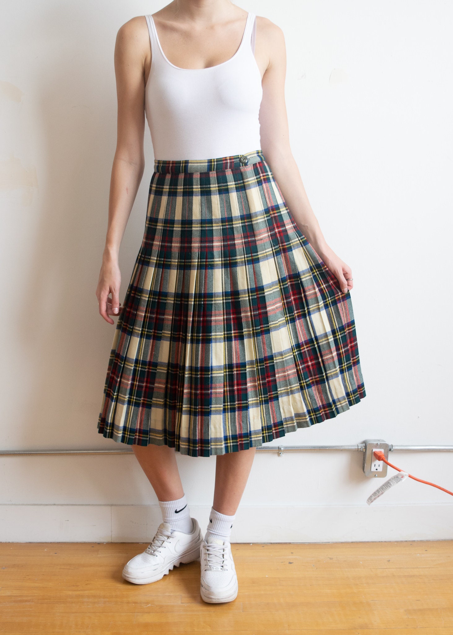 Plaid pleated skirt clearance 6x6