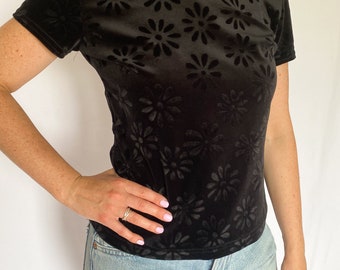 Vintage 90&#39;s Black Velvet Daisy Embossed Tee