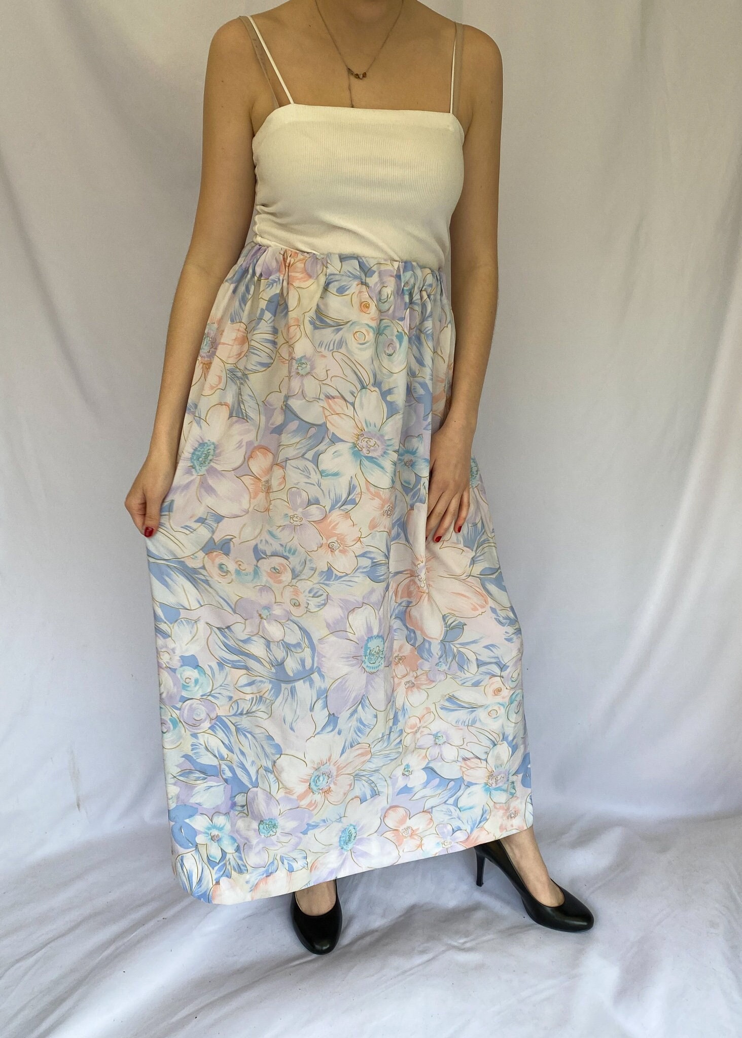 Buy Lyrur Women's Floral Midi Skirt with Pockets High Elastic Waist Flowy  Ruffle Casual Summer Boho Aline Skirts, Navy Floral, X-Large at