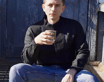 Camisa bordada de lino negro, camisa ucraniana para hombre, Vyshyvanka tradicional bordada estilo bohemio para hombre, regalo para él, regalo para su esposo