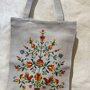 Botanical shoulder bag, Linen boho bag, Embroidered bag, Hippie Boho bag, Floral bag, Eastergift, Flower beach bag, Summer tote bag