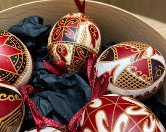 Real chicken eggs Hand-Painted Ukrainian Pysanka Egg Set, Traditional Ornament (6 Pieces)