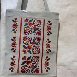 Ukrainian shoulder bag, Linen boho bag, Embroidered bag, Hippie Boho bag, Floral bag, Eastergift, Flower beach bag, Summer tote bag