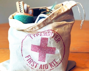 TYPEWRITER FIRST-AID Kit®, Cuidado Básico Completo para Máquinas de Escribir Manuales