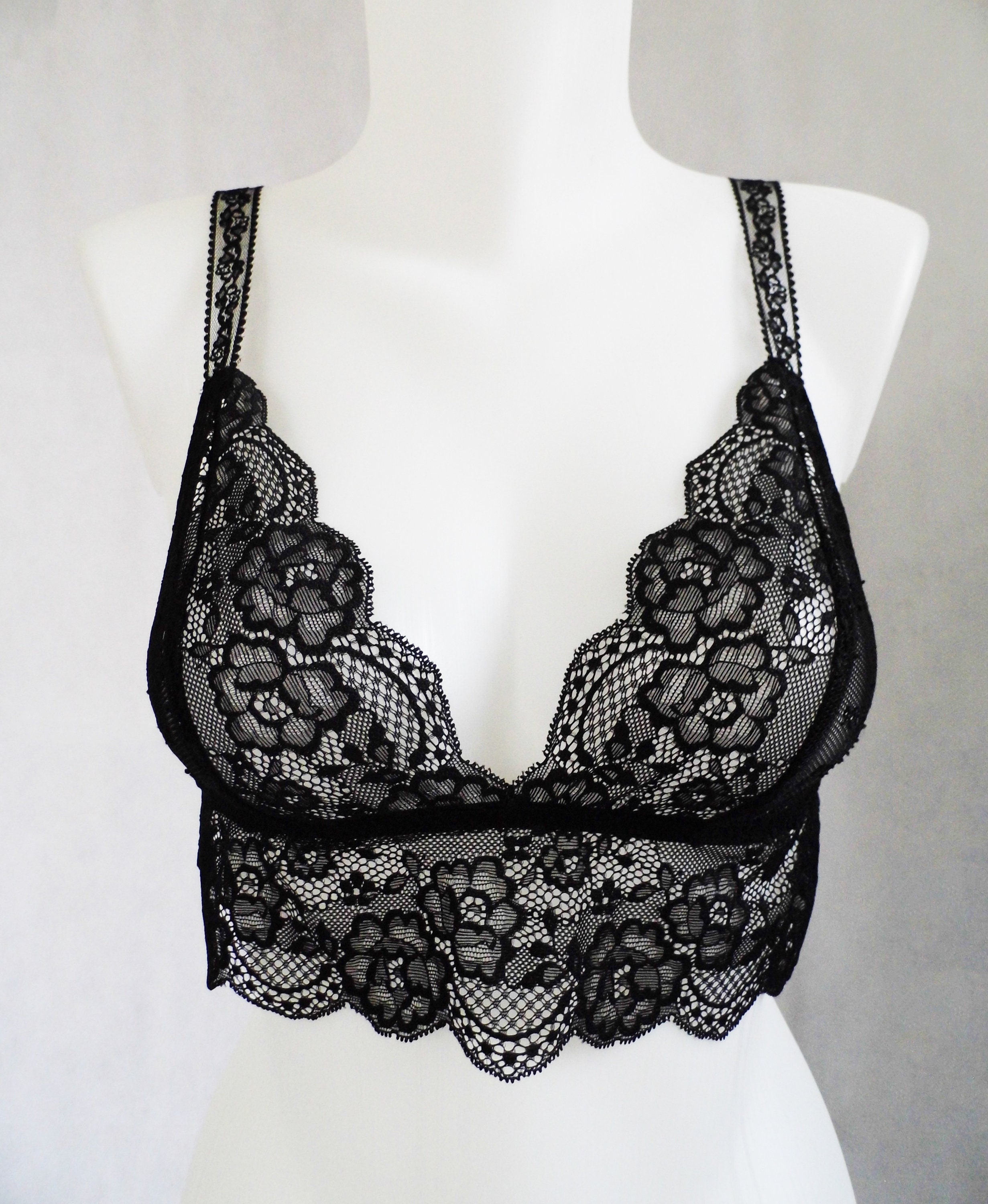 Black Bralette With Lace Straps 