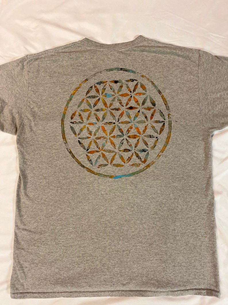 Unique Sacred Geometry/ Flower of Life Shirt Etsy