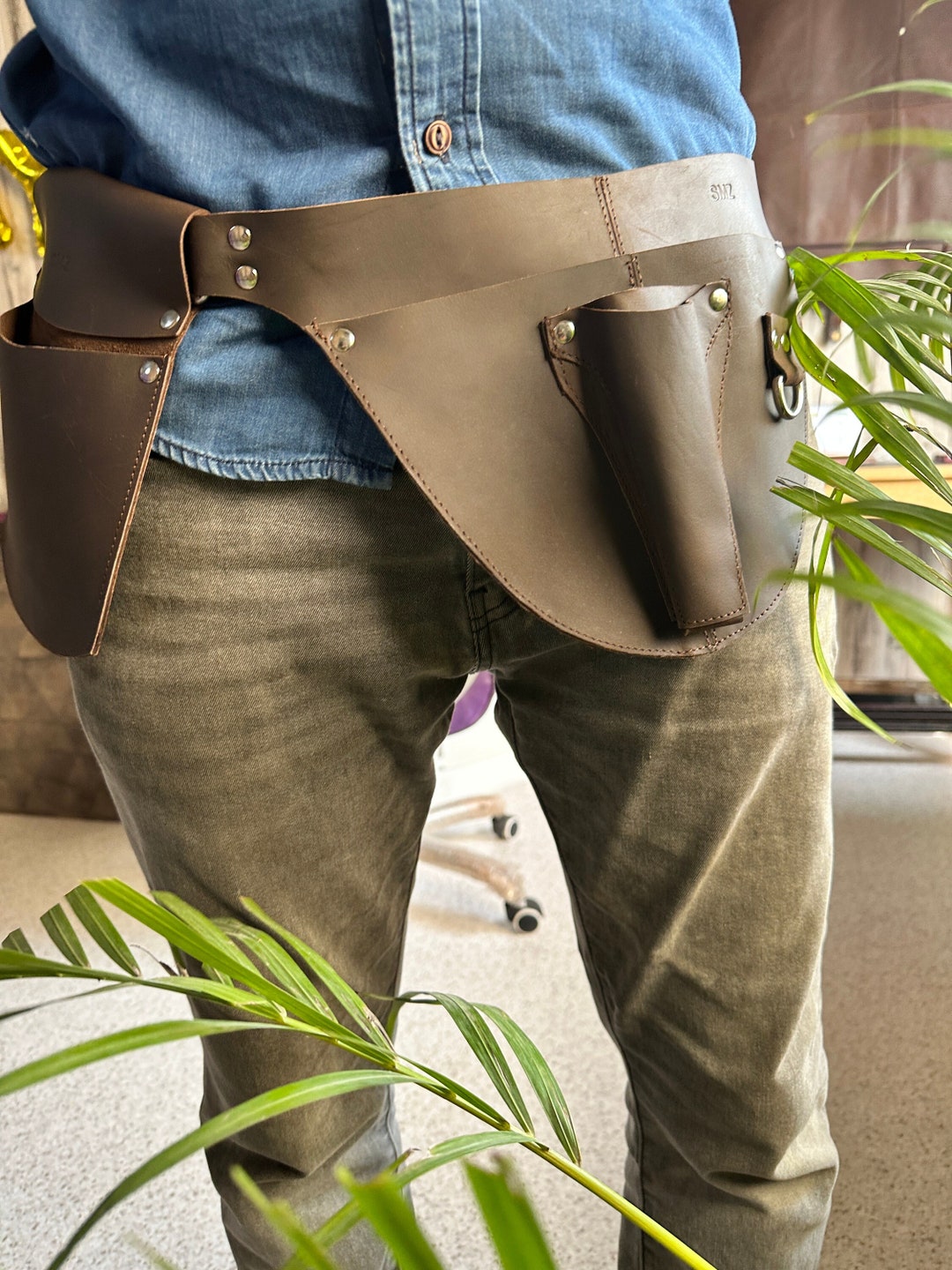 Natural Brown Garden Tool Belt – Full-Grain Leather, Adjustable, Multi-Pocket Holster For Gardening, Floristry, Carpentry – Great Gift For Women/Men