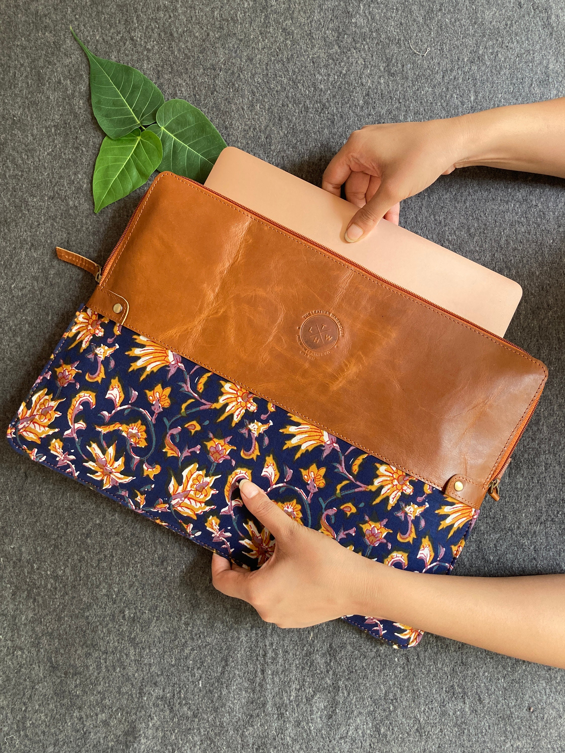 Lenovo yoga hot sale 720 laptop case